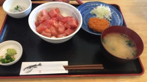 清水市 まぐろいっぱい丼 ①